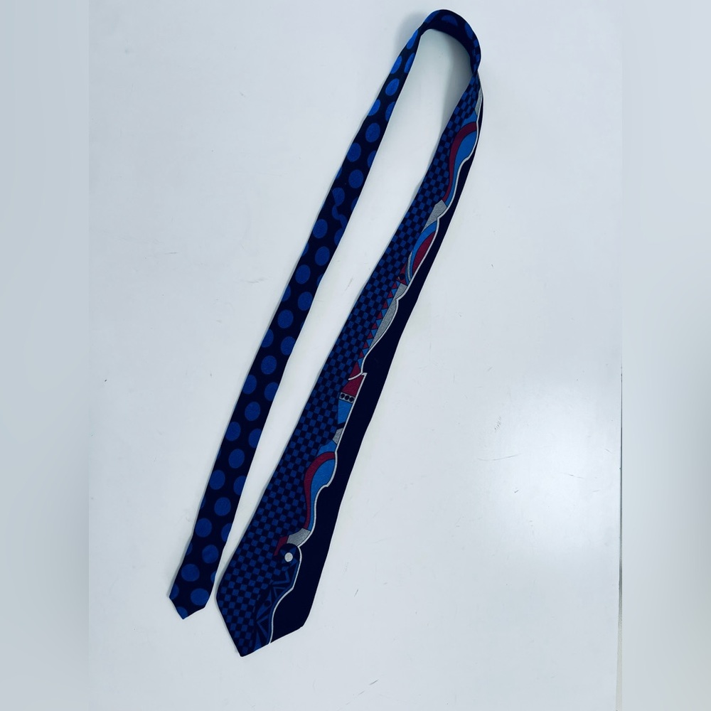 Versace Men’s Tie - Picture 9 of 11